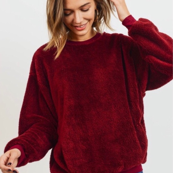 PLUSH SUPER COZY LOOSE FIT TOP with POCKETS - Picture 3 of 7